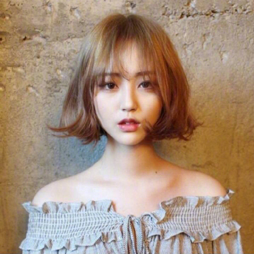 慵懒卷发短发 秋冬留短发一样美腻