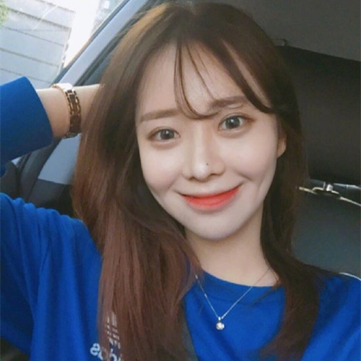 染发颜色2025女图片 时尚发色真显美范儿