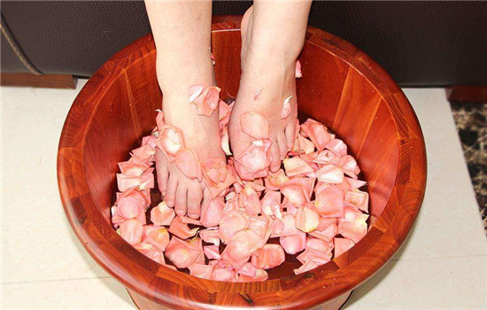 花椒水泡脚会过敏吗 过敏体质容易过敏