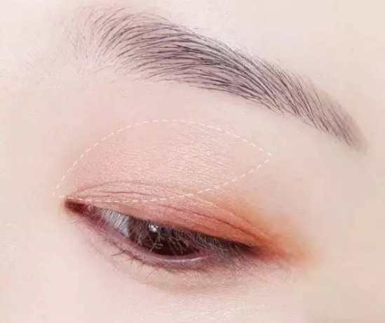 妆容教程 这两款妆容听说是2025最火热的喔