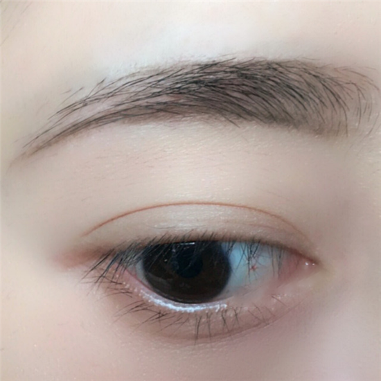 画眉毛技巧步骤图片 三分钟快手眉毛画法