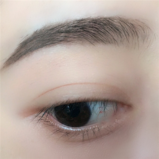 画眉毛技巧步骤图片 三分钟快手眉毛画法