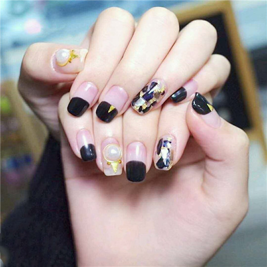冬天法式美甲图片 百变法式美甲欣赏