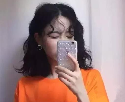 秋冬最佳小波浪短发 一生必剪一次!