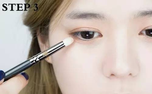 化妆技巧图解  教你画个诱人少女妆