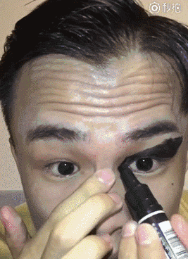 化妆的几个雷区 难怪化妆比素颜还丑
