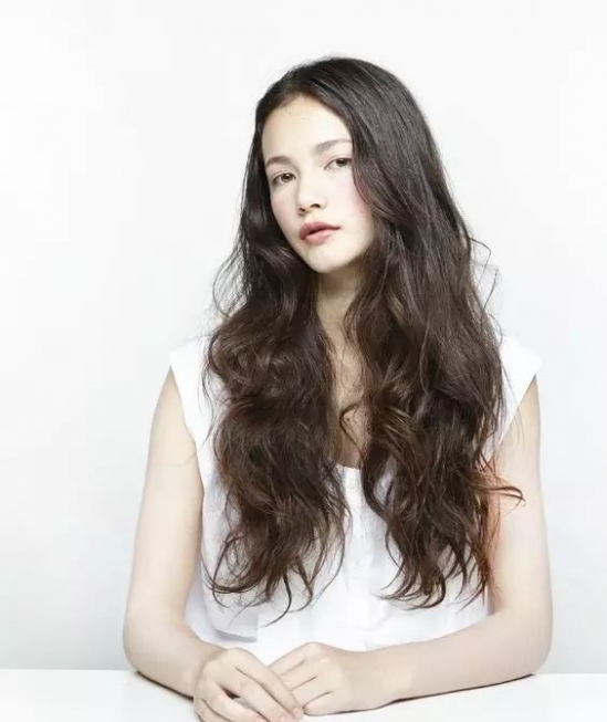 2025潮流女生发型合辑 换上立马变时髦