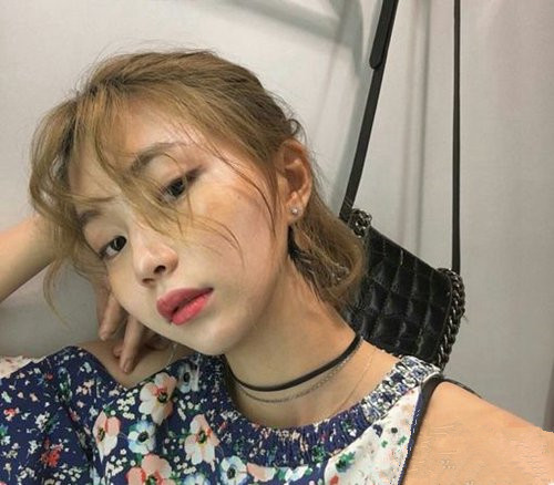2025女生流行发型款式 后半年就留这些款过冬吧