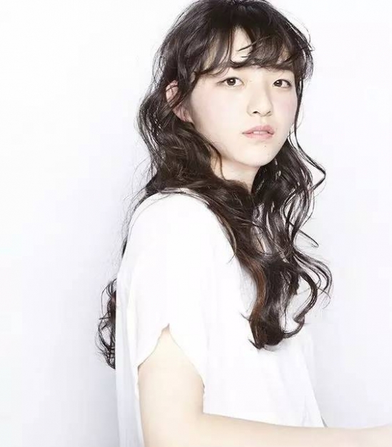 2025潮流女生发型合辑 换上立马变时髦