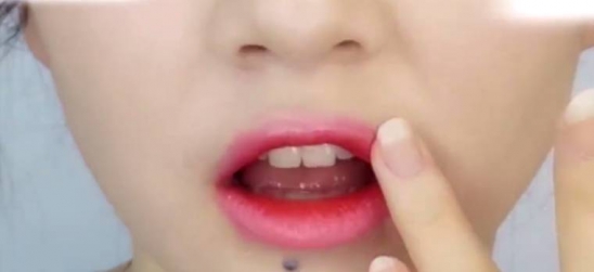 如何画唇妆 八款唇妆画法步骤介绍