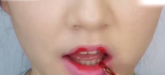 如何画唇妆 八款唇妆画法步骤介绍