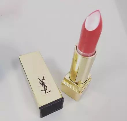 口红什么颜色显白 这三大口红颜色最显白