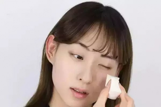 浓妆和淡妆的区别 你适合哪一款吗