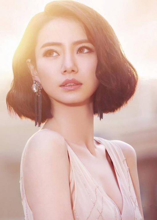 大脸女生适合的发型 这一款不仅减龄还显脸小