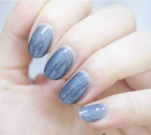 渐变美甲怎么做 渐变星空美甲教程
