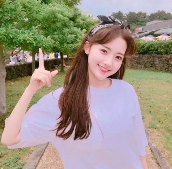 职场女生应该弄什么样的发型 让你美丽又知性