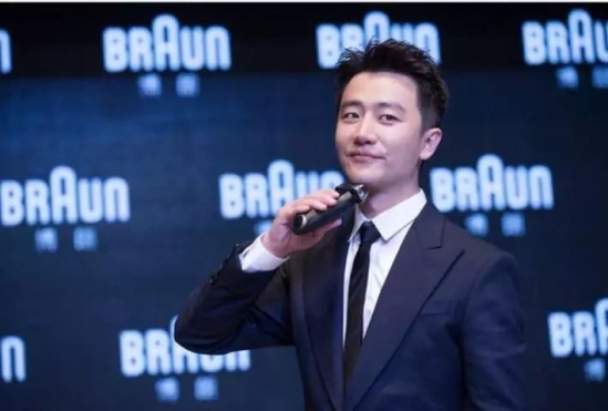 底妆需要哪些化妆品 想要一张美腻无瑕的高级脸蛋吗