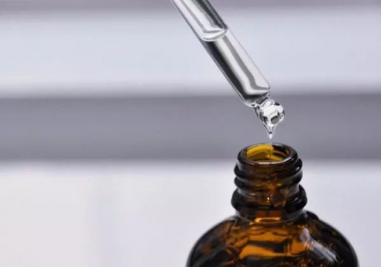 美白精华液排行榜 一白遮三丑必备美白精华