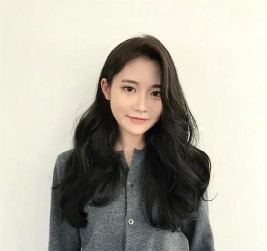 气质卷发发型图片 美女都爱这些卷发