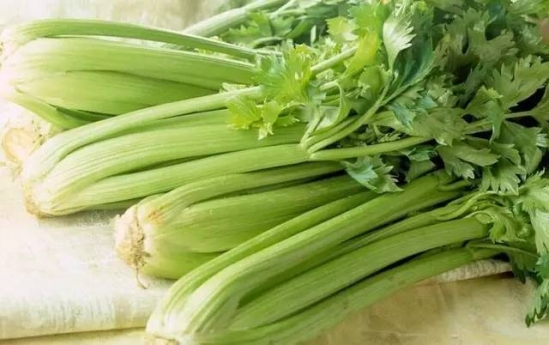 吃什么蔬菜可以减肥最快最有效 这些蔬菜都是明星的最爱