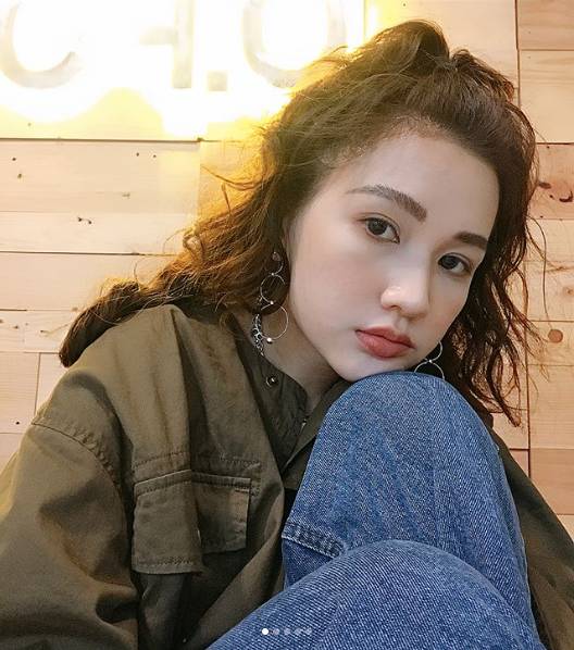 女生工装搭配  女生穿工装还是要有高颜值才能hold住啊
