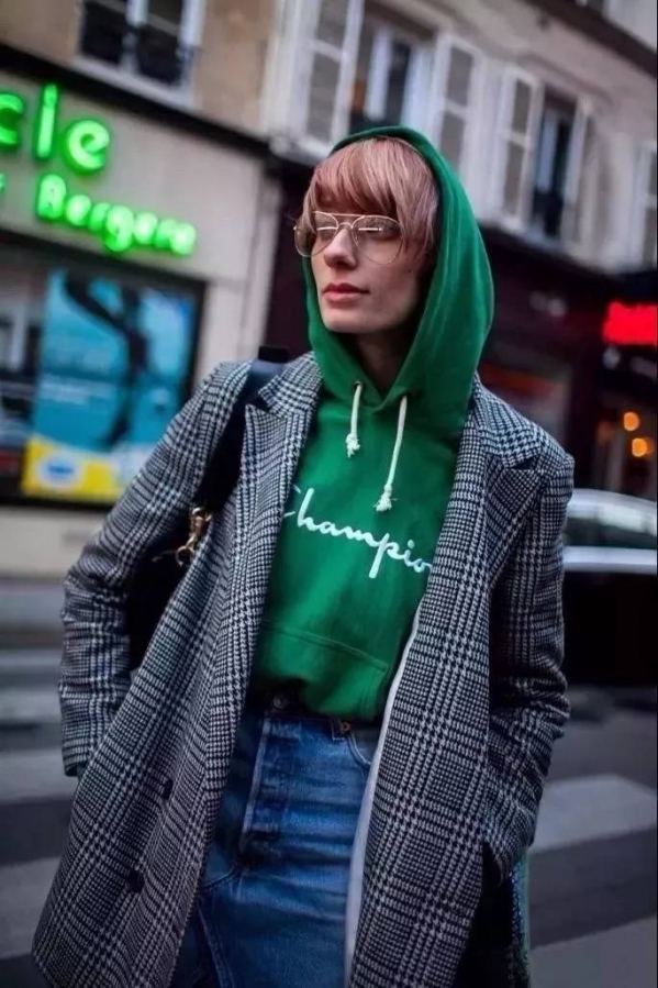 今年冬天格纹外套这样穿太chic 别说我没告诉你