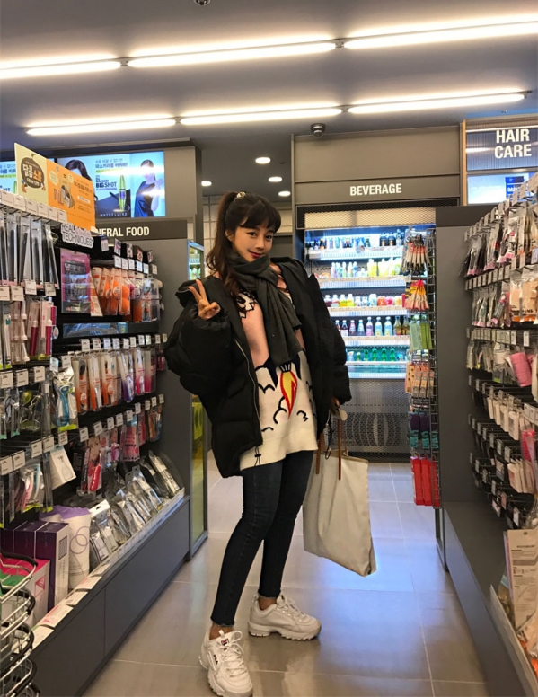 黑色面包服怎么搭配 拒绝冬日束缚感