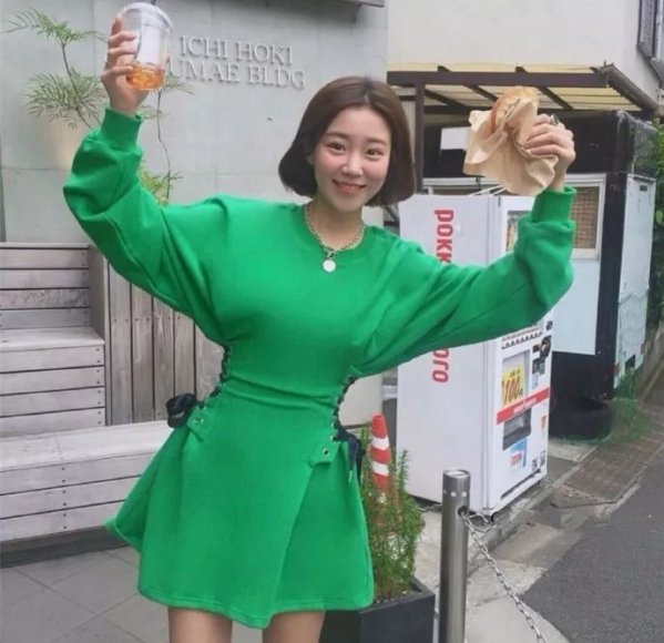 短发女生穿搭图集 短发女生花式穿搭风格图集