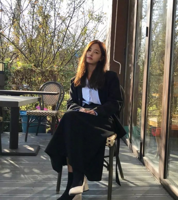 矮个子女生冬季穿衣搭配图 学生休闲风搭配