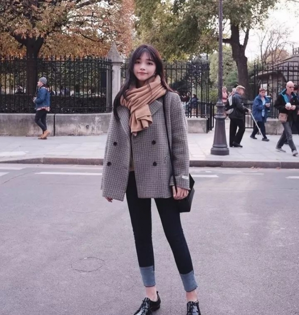 秋冬穿衣搭配图片 照着穿轻松出街没烦恼