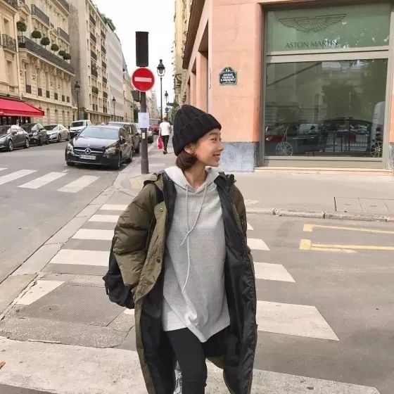 短发女生冬天穿衣搭配 这么穿才时髦