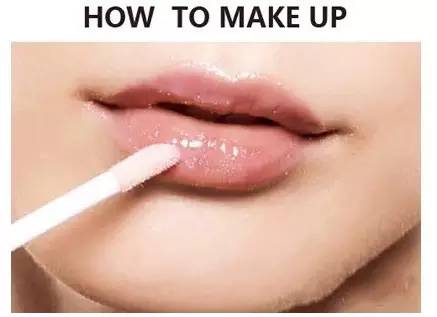 怎样画出好看的妆容 盈盈桃花眼妆粉嫩技巧