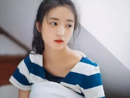 油性肌肤补水控油的方法 油性皮肤怎么改变