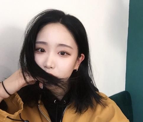 2025年女生发型图片 最新款发型推荐