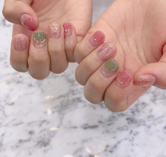 好看的美甲图片款式冬 手部也要美美的过冬
