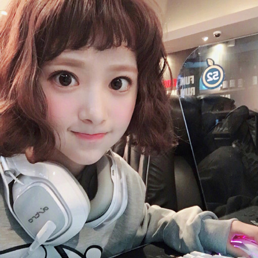 韩系短发烫发发型 真心让人喜欢到不行