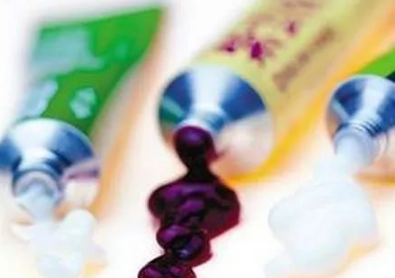 维a酸软膏真的去痘吗 关于维a酸软膏祛痘原理分析