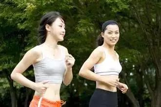 女人日常护肤的方法 女人日常应该怎么保养皮肤