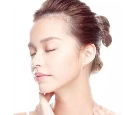 油性皮肤怎么改善 几个妙招让油性皮肤变成健康肤质