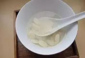 花椒炖梨治咳嗽的方法 花椒炖梨一种有效的止咳药