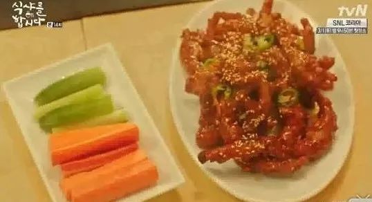 鸡爪的家常做法 别再卤鸡爪了这样做好吃到爆