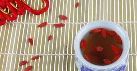 冬季喝什么茶去湿气 5款茶饮有效去除湿气