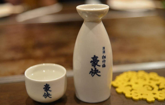 白酒可以做料酒吗 不要用白酒代替料酒