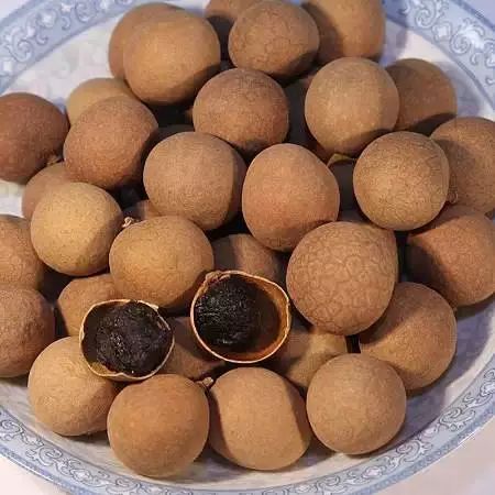 桂圆的功效与作用 桂圆治疗长期失眠的好食物