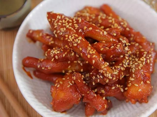 鸡爪的做法大全 多吃鸡爪补充胶原蛋白好