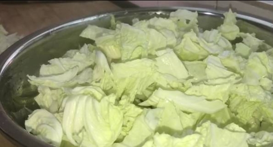 泡菜的家常腌制方法 白菜新吃法比大鱼大肉还有味道