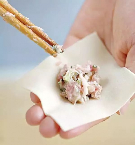 馄饨的包法 馄饨这样包好吃不破皮