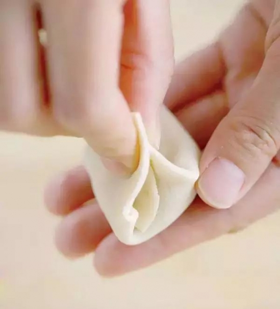 馄饨的包法 馄饨这样包好吃不破皮