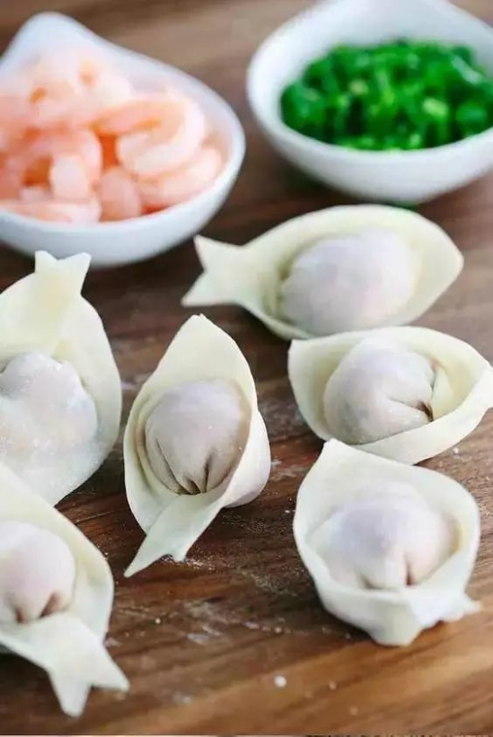 馄饨的包法 馄饨这样包好吃不破皮
