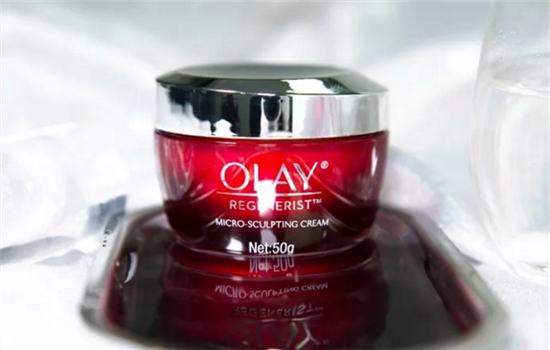 olay大红瓶孕妇能用吗 大多数准妈妈可用olay大红瓶安全变白